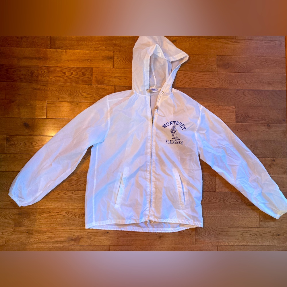 Vintagee nylon windbreaker